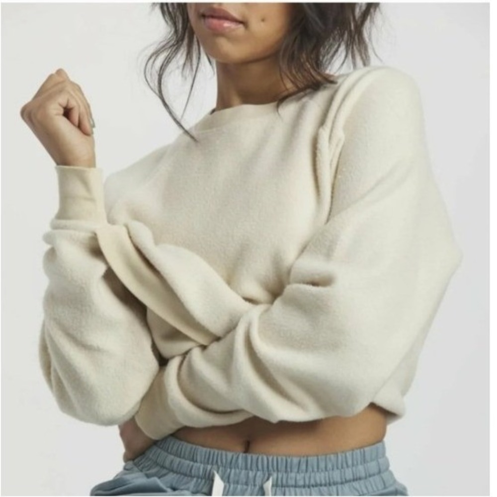 Feat BlanketBlend Womens White Cropped Fuzzy Crewneck Sweatshirt Size M